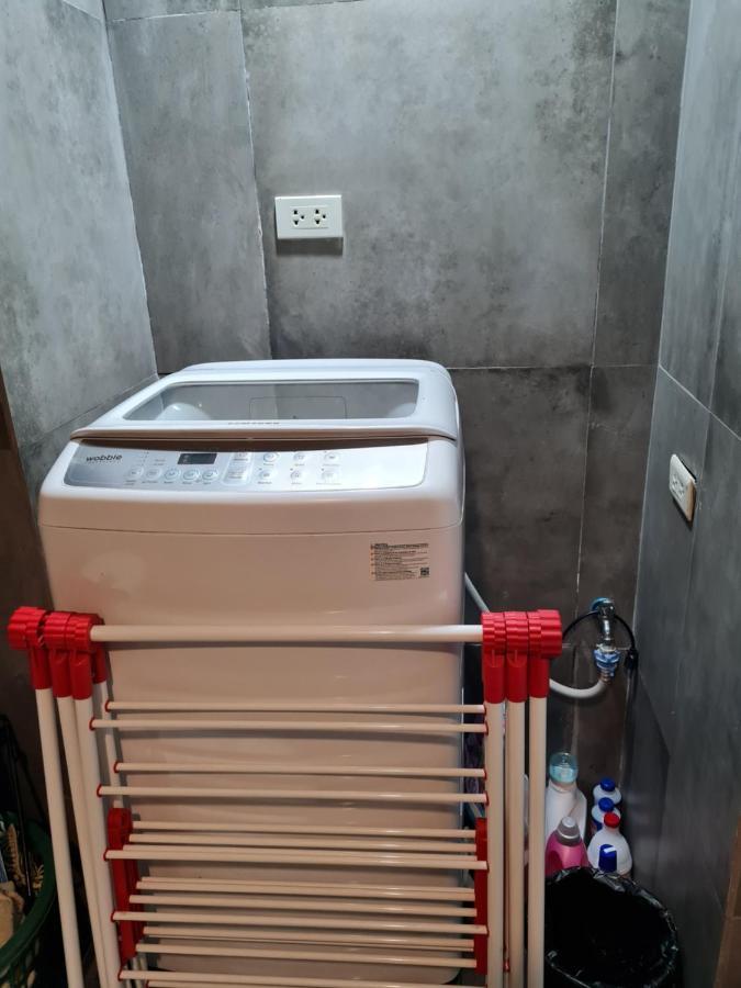 Huge Condo Unit Near Burgos Circle, St Lukes, Shangri-La - P Hamptons T1 Makati City Kültér fotó